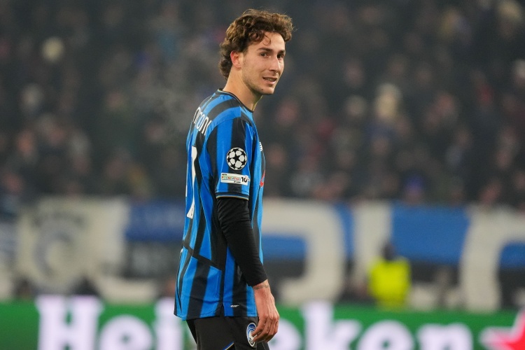 北京单场官网-隆加里：罗马有意左边翼卫贝纳斯科尼，亚特兰大目前不愿出售球员