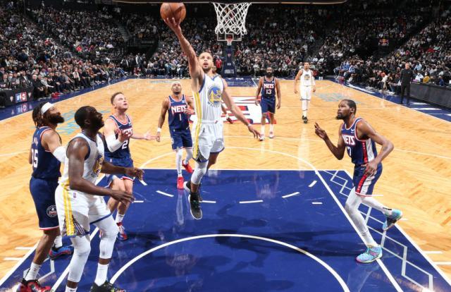 北京单场-将巅峰对决变成一边倒 库里无解表现赢下MVP之战